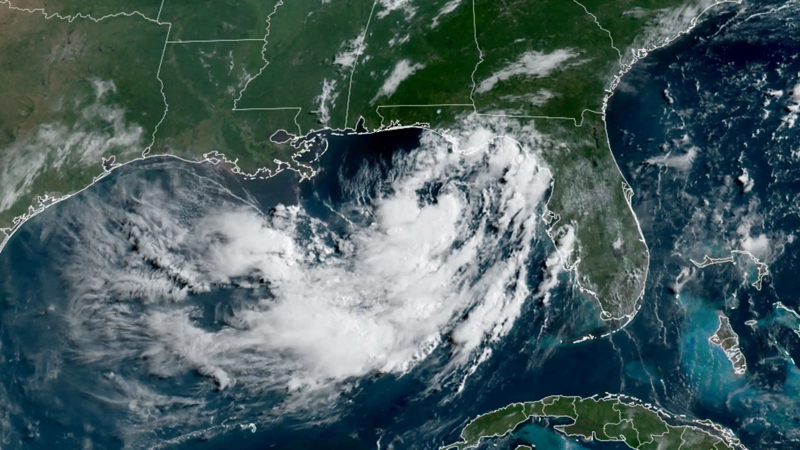 La tormenta tropical Bertha podría convertirse en el primer ciclón con nombre.webp